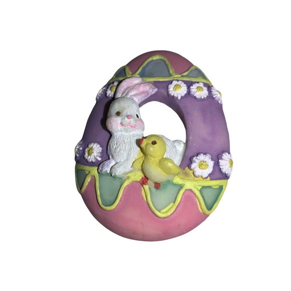 EASTER EGG PIN BROOCH WHITE BUNNY RABBIT CHICK Decorated Spring Flowers - Picture 7 of 9